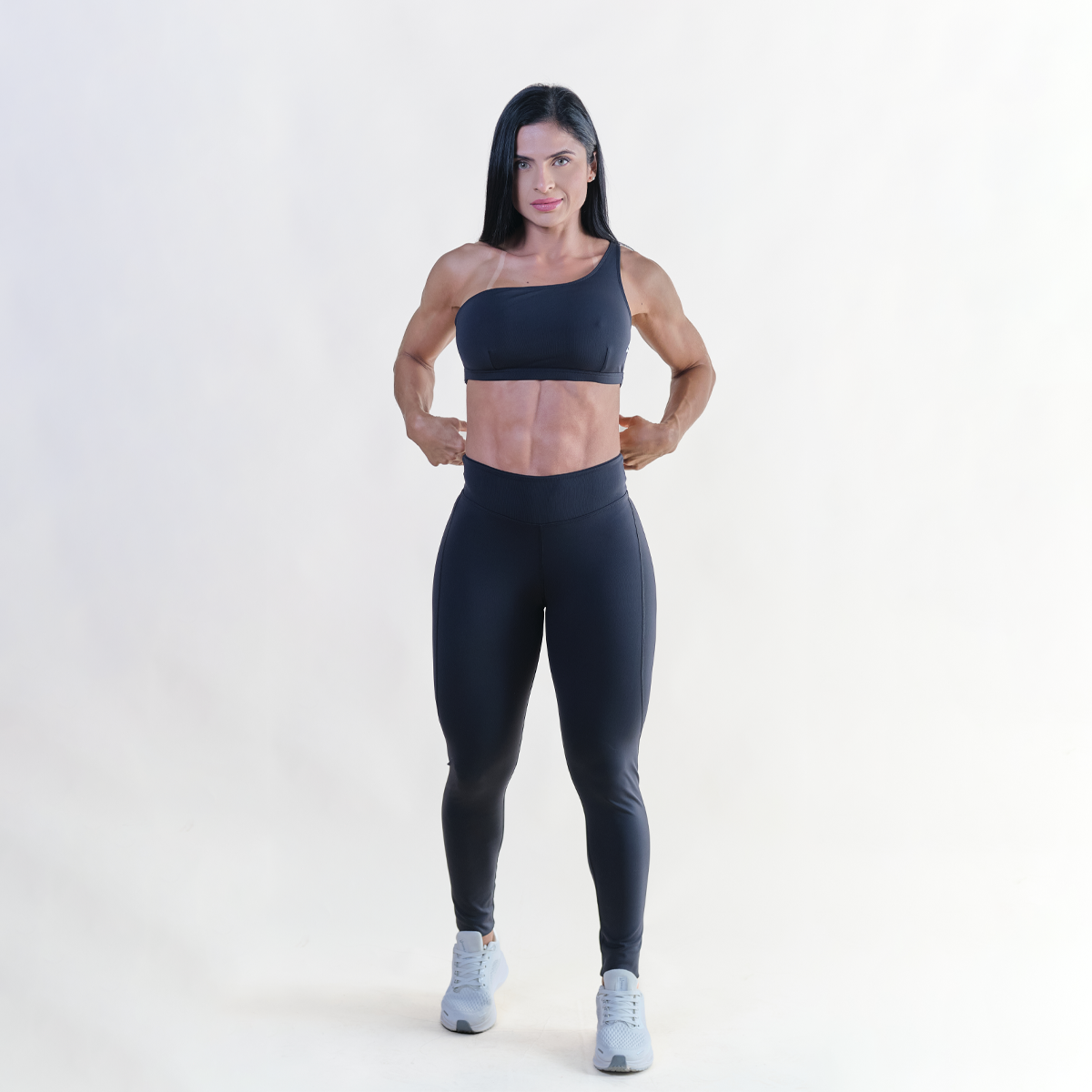 Top Essencial Gris Oscuro